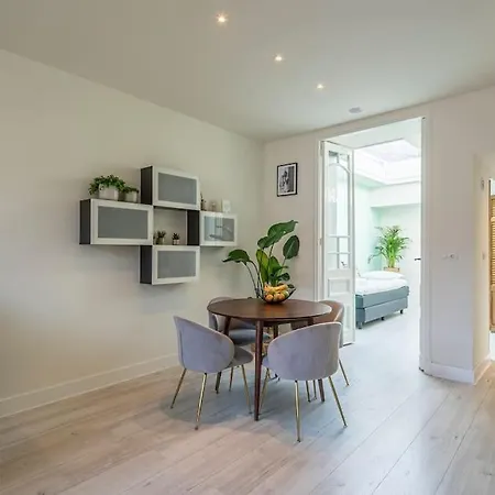 Luxury City Home Alkmaar nearby Amsterdam.-2
